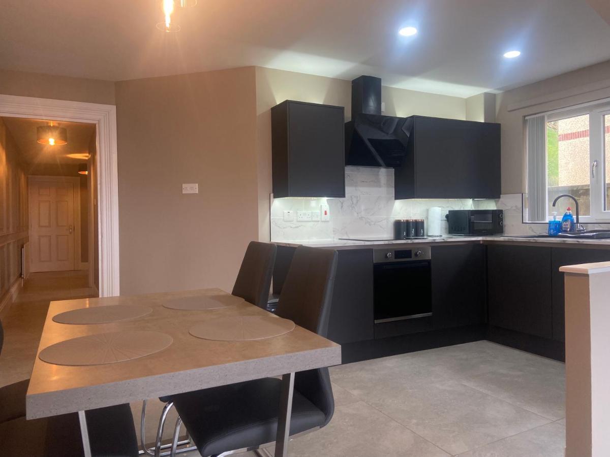 Ballygally  Bayview Apartments מראה חיצוני תמונה