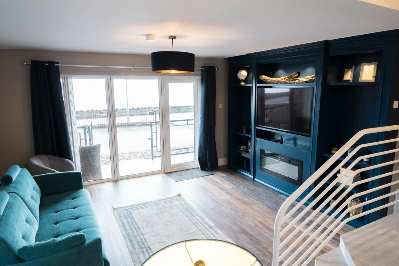 Ballygally  Bayview Apartments מראה חיצוני תמונה